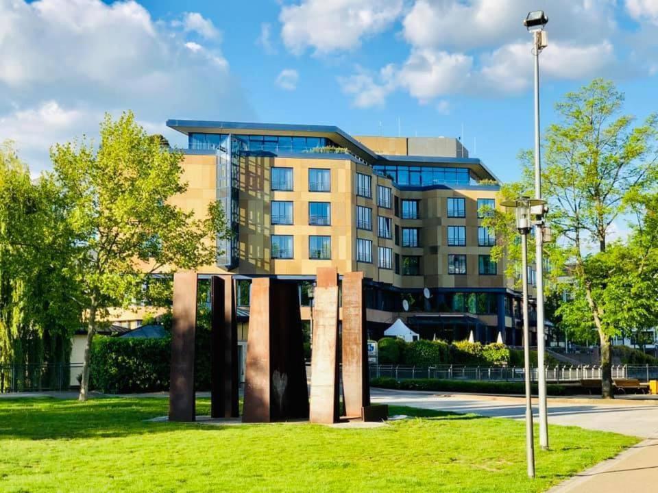 Wunderschoenes Apartment Im Zentrum Goldstadt 普福尔茨海姆 外观 照片