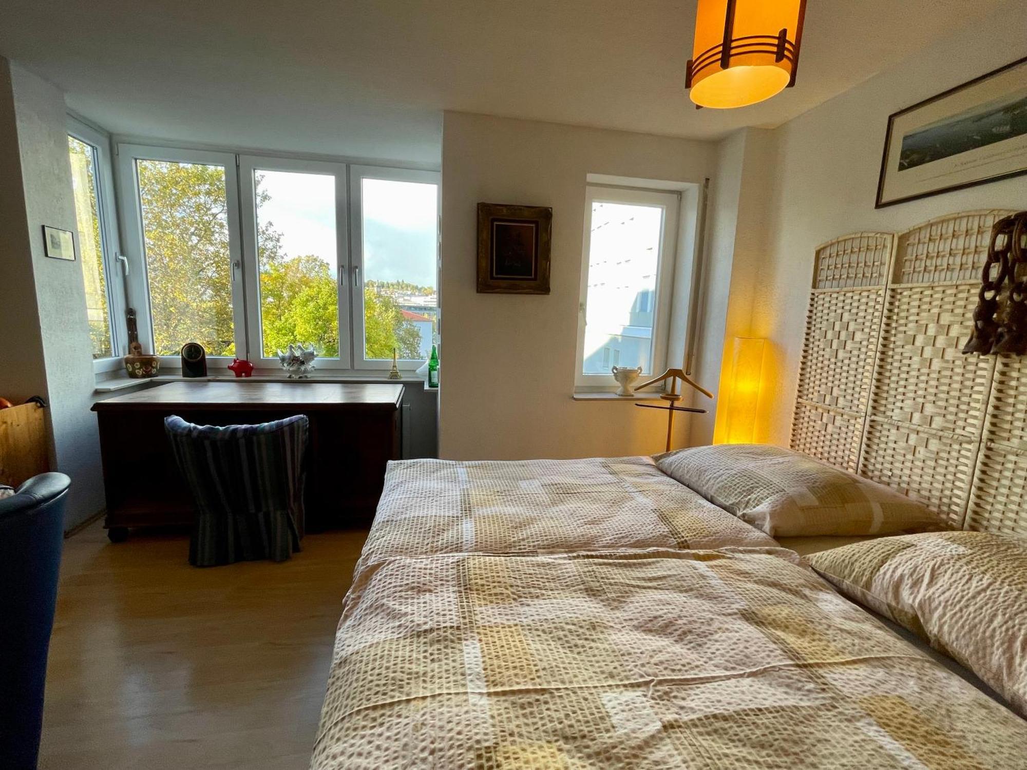Wunderschoenes Apartment Im Zentrum Goldstadt 普福尔茨海姆 外观 照片